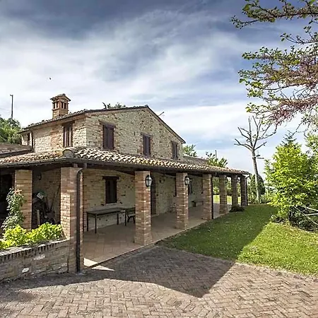 Marconi Panzió Montefalcone Appennino